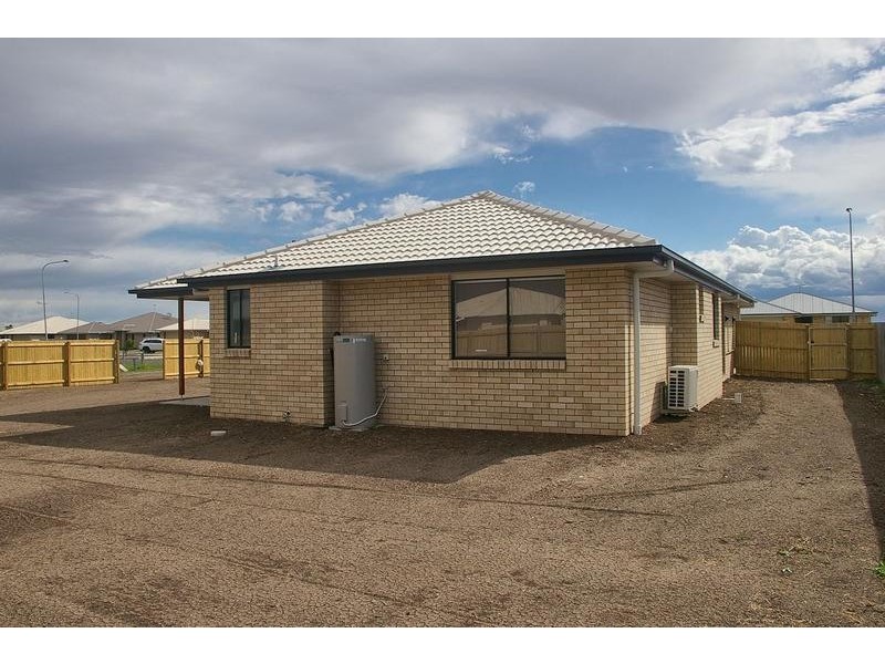 47 Gosden Drive, Dalby QLD 4405