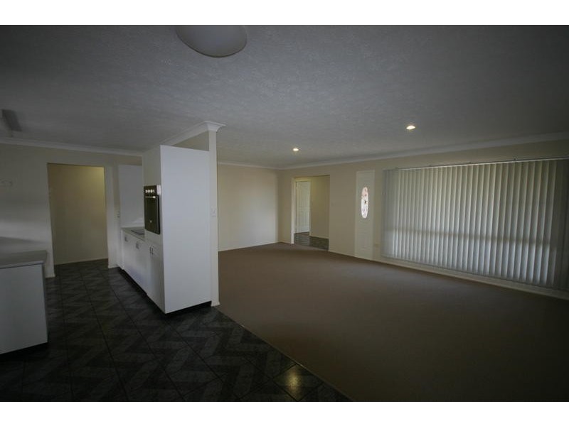 14 Carlow Drive, Dalby QLD 4405