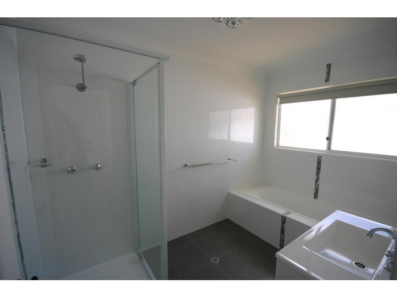 14 Carlow Drive, Dalby QLD 4405