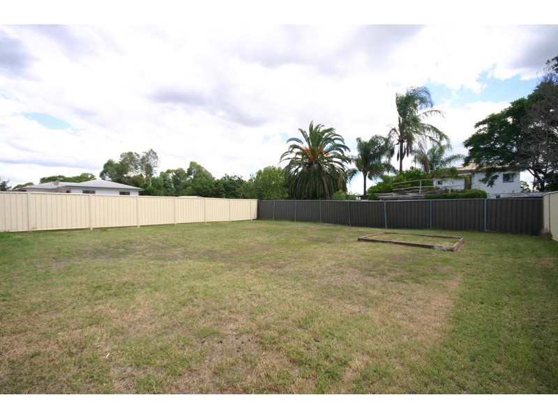 14 Carlow Drive, Dalby QLD 4405
