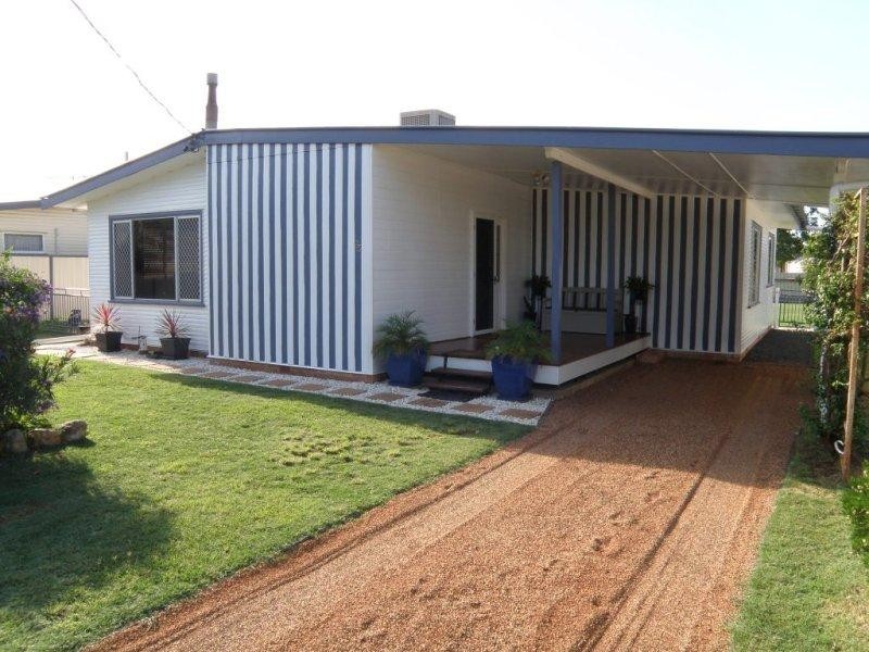 23 Bligh Street, Dalby QLD 4405