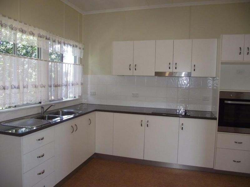 47 Charles Street, Dalby QLD 4405