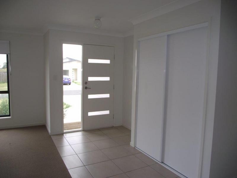 15 Barry Place, Dalby QLD 4405