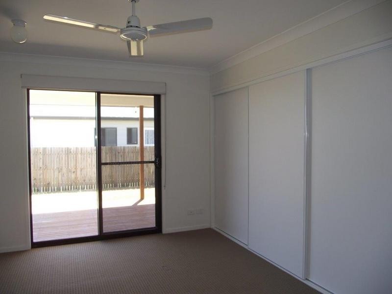 26 Barry Place, Dalby QLD 4405