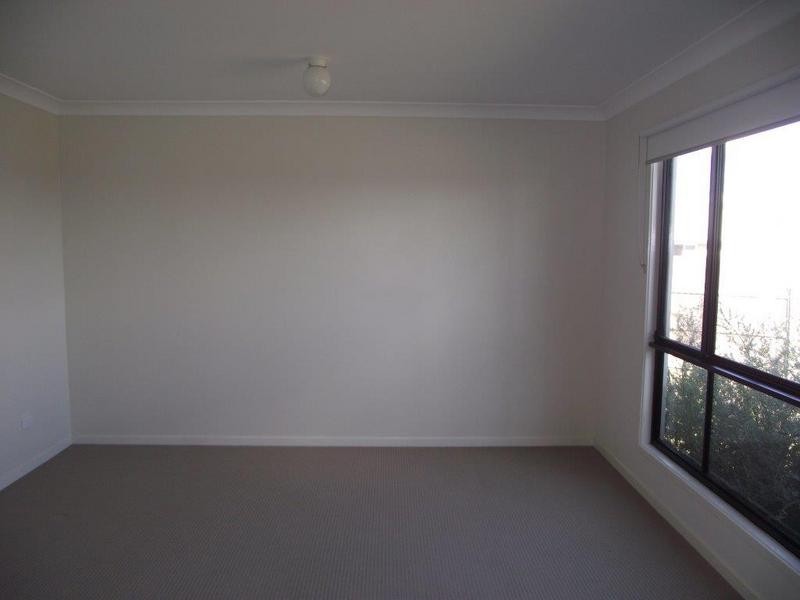 38 Gosden Drive, Dalby QLD 4405