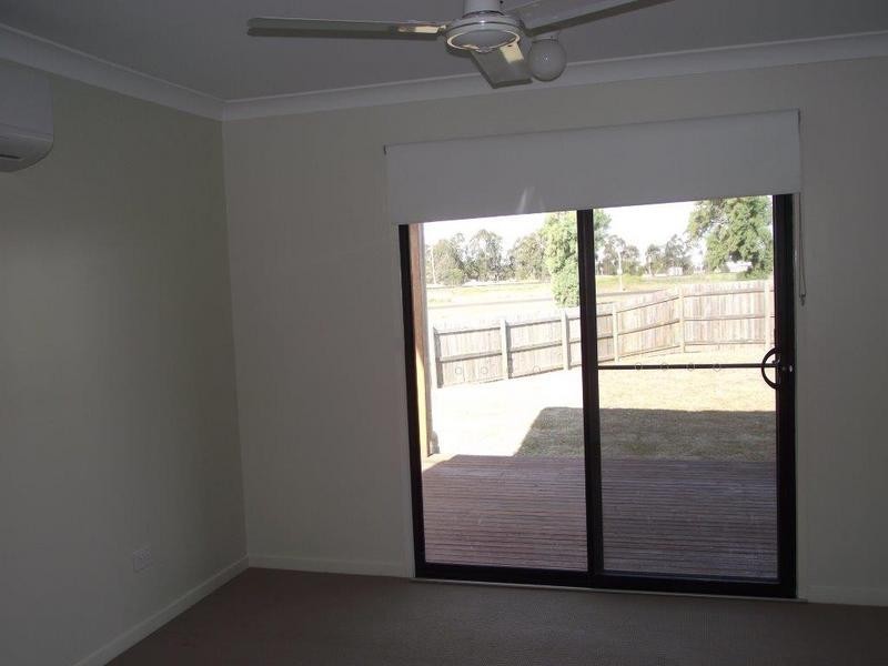 38 Gosden Drive, Dalby QLD 4405