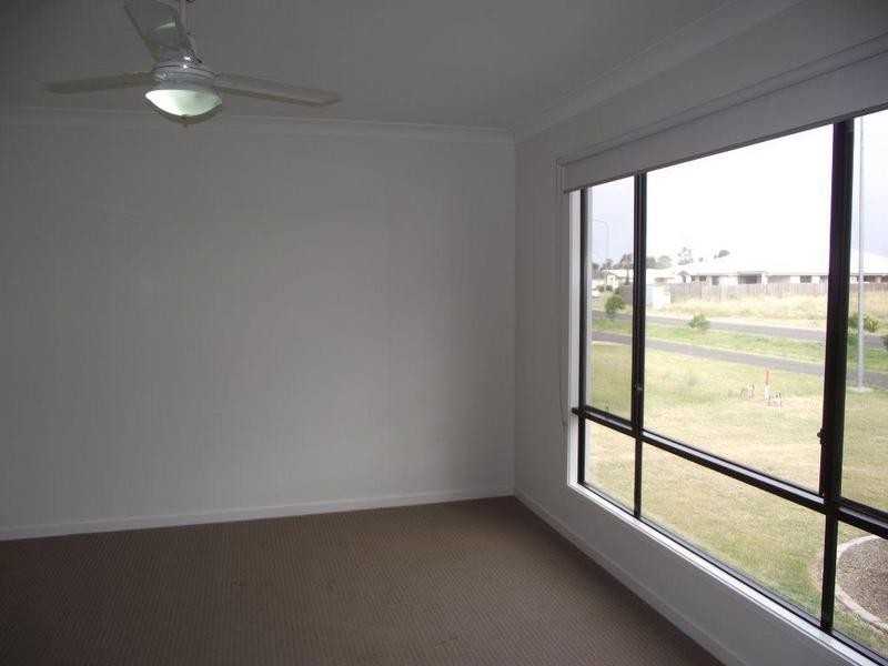 44 Gosden Drive, Dalby QLD 4405