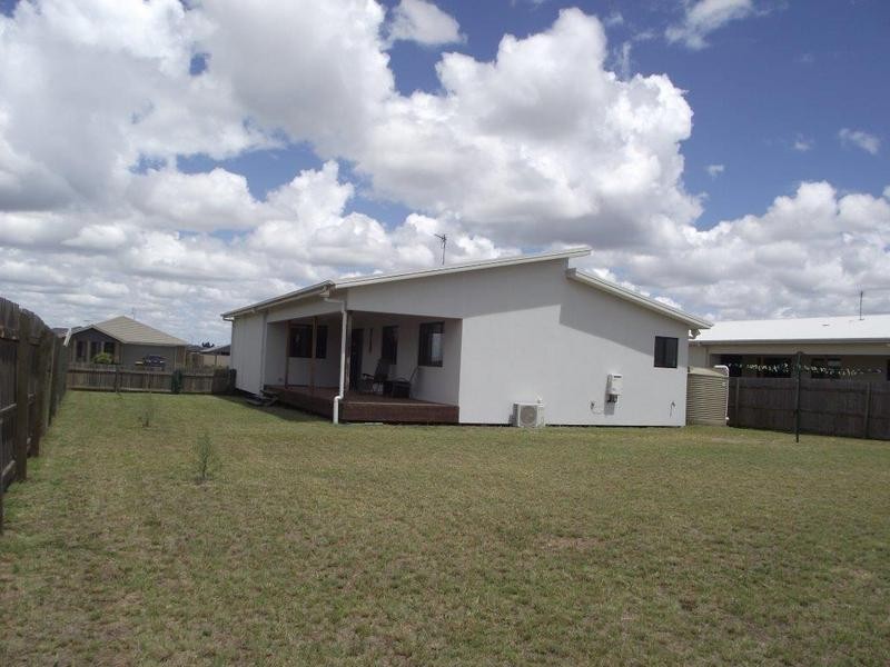52 Gosden Drive, Dalby QLD 4405