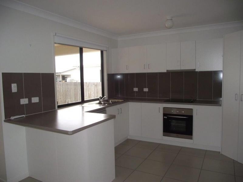 54 Wyley Street, Dalby QLD 4405