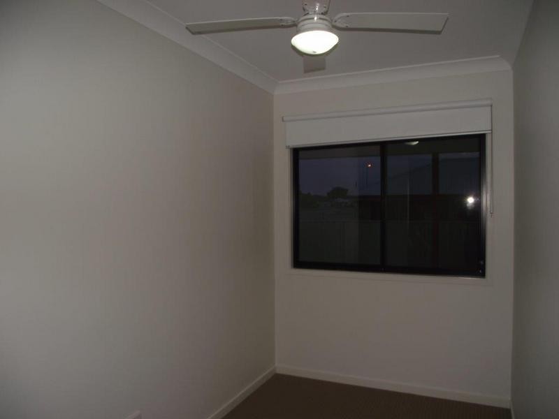 18 Barry Place, Dalby QLD 4405
