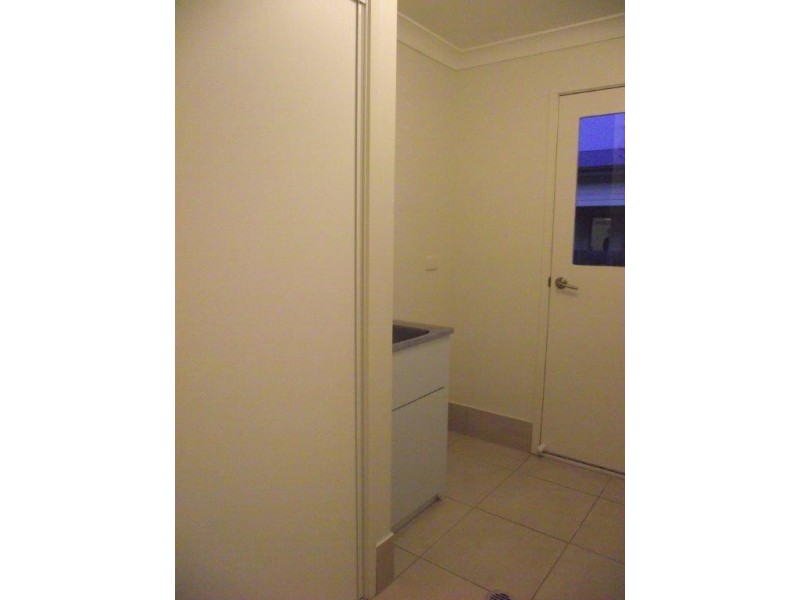 18 Barry Place, Dalby QLD 4405