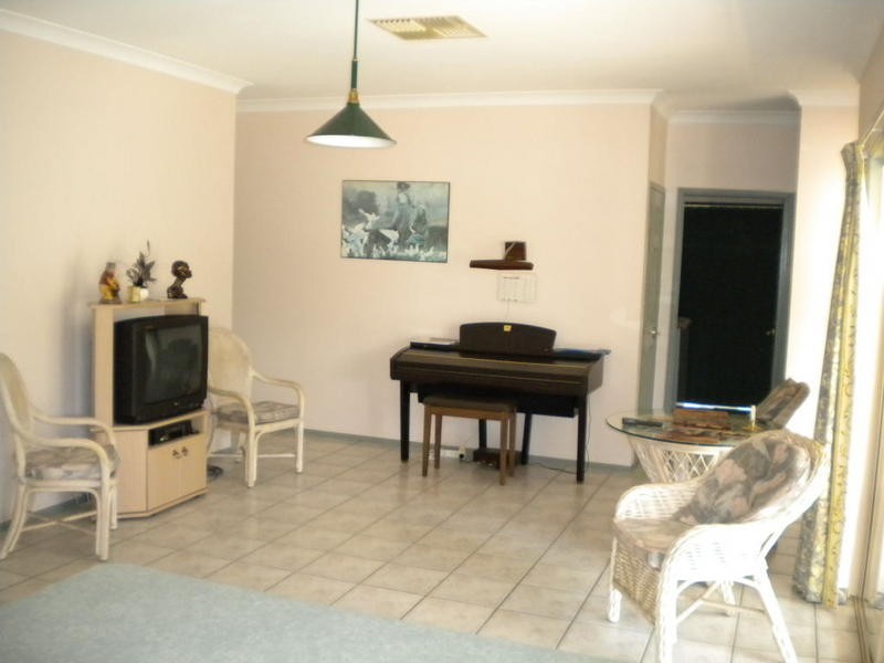 304 Glenview Road, Glenview QLD 4553