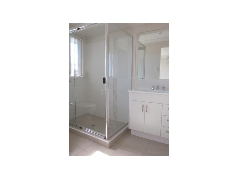 5 Kurrimine Crescent, Mountain Creek QLD 4557