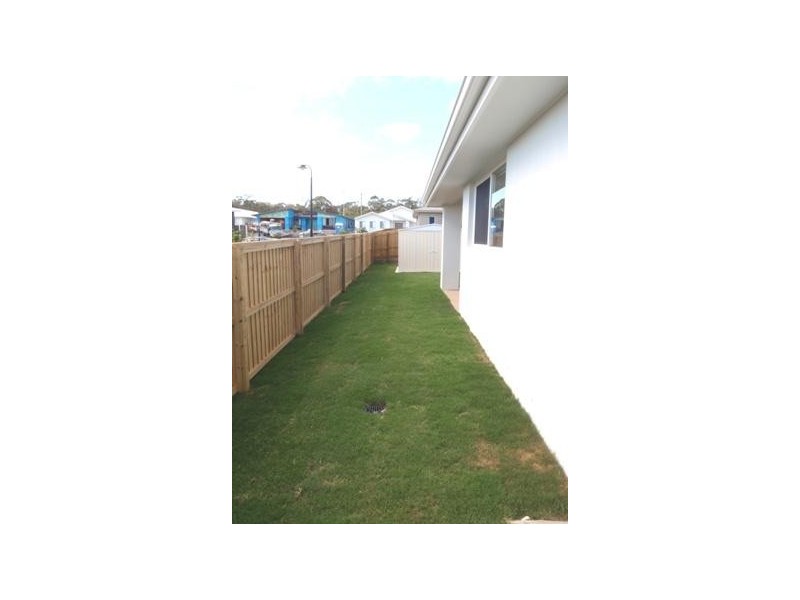 5 Kurrimine Crescent, Mountain Creek QLD 4557