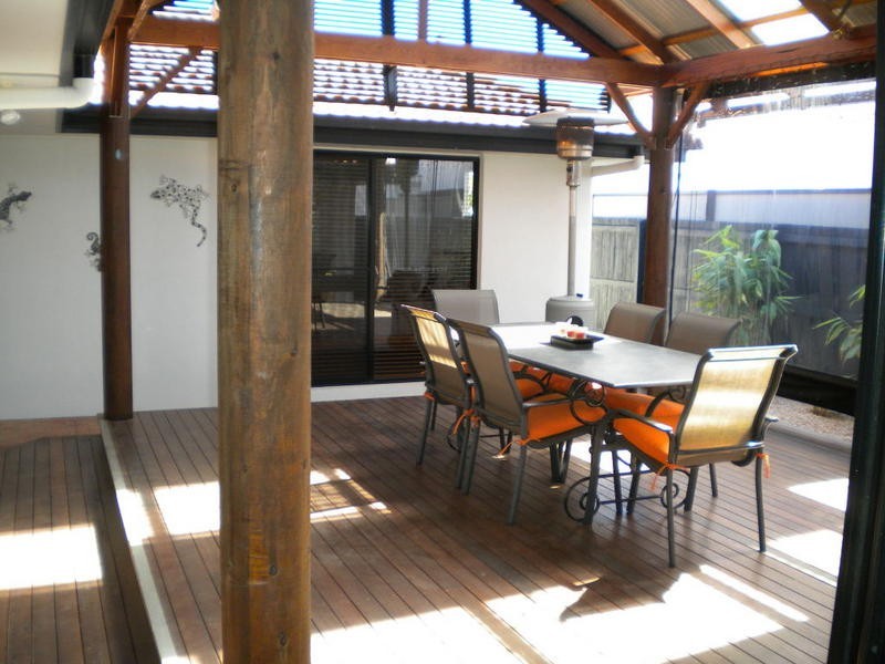 2 Mykonos Court, Parrearra QLD 4575