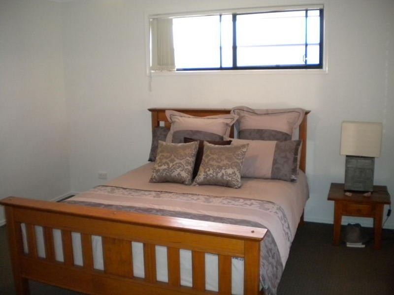 2 Mykonos Court, Parrearra QLD 4575