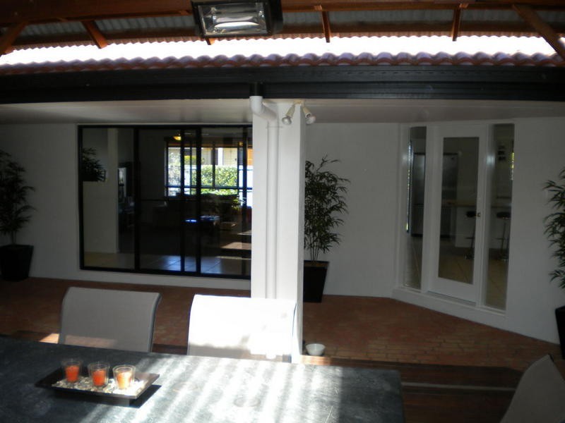 2 Mykonos Court, Parrearra QLD 4575