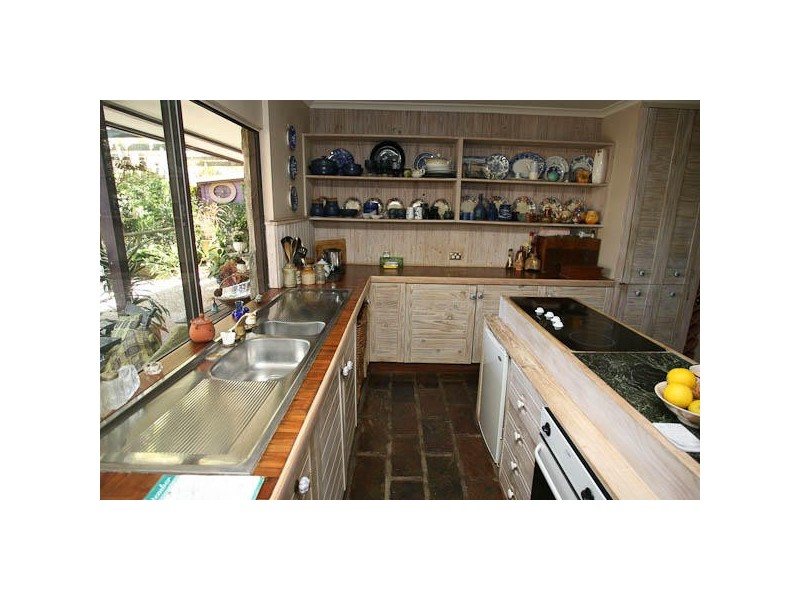 445 Glenview Road, Glenview QLD 4553