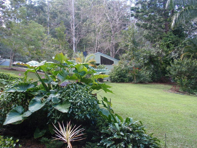 86 Harris Road, Diamond Valley QLD 4553