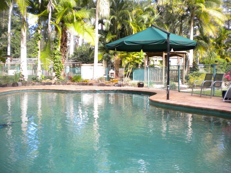 4 Adriano Crt, Palmview QLD 4553