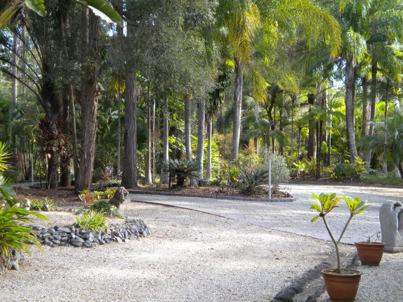 4 Adriano Crt, Palmview QLD 4553