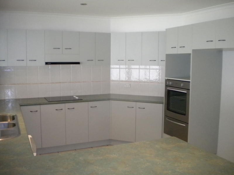 22 Lavender Close, Glenview QLD 4553