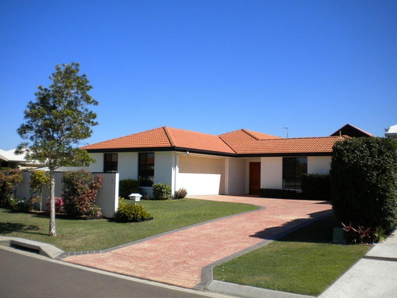 2 Mykonos Court, Parrearra QLD 4575