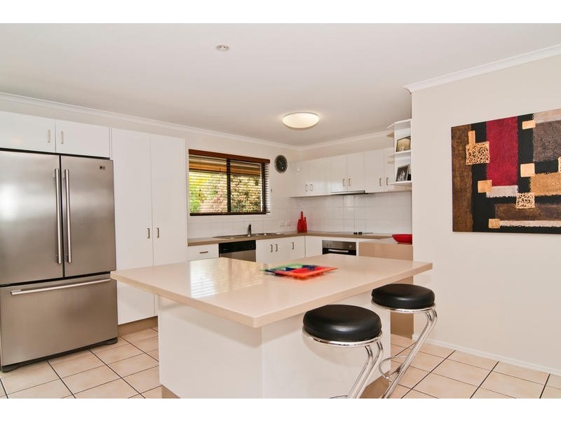 2 Mykonos Court, Parrearra QLD 4575