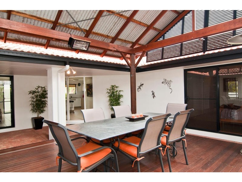 2 Mykonos Court, Parrearra QLD 4575