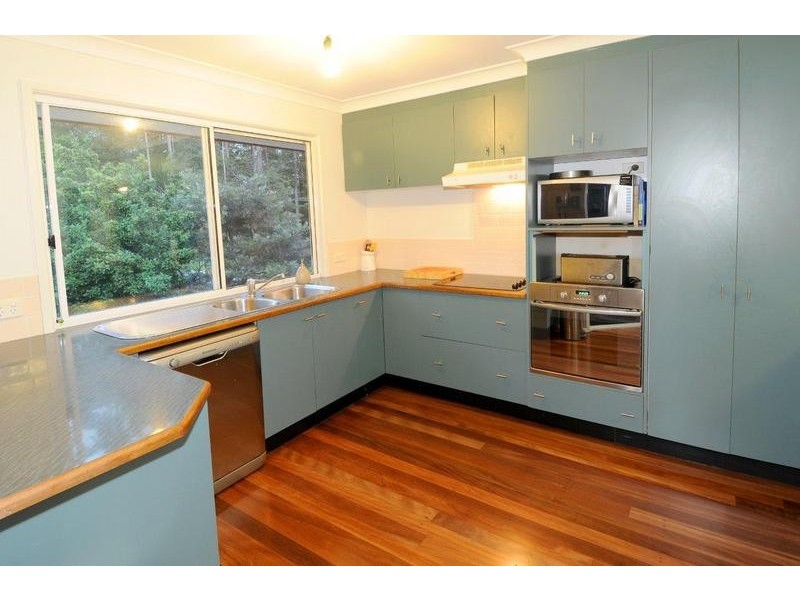 9 Adriano Court, Palmview QLD 4553