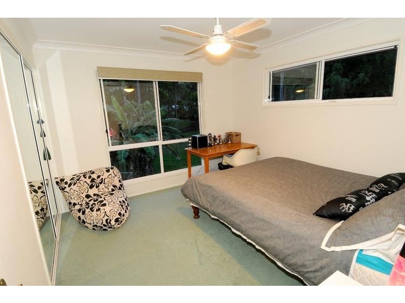 9 Adriano Court, Palmview QLD 4553