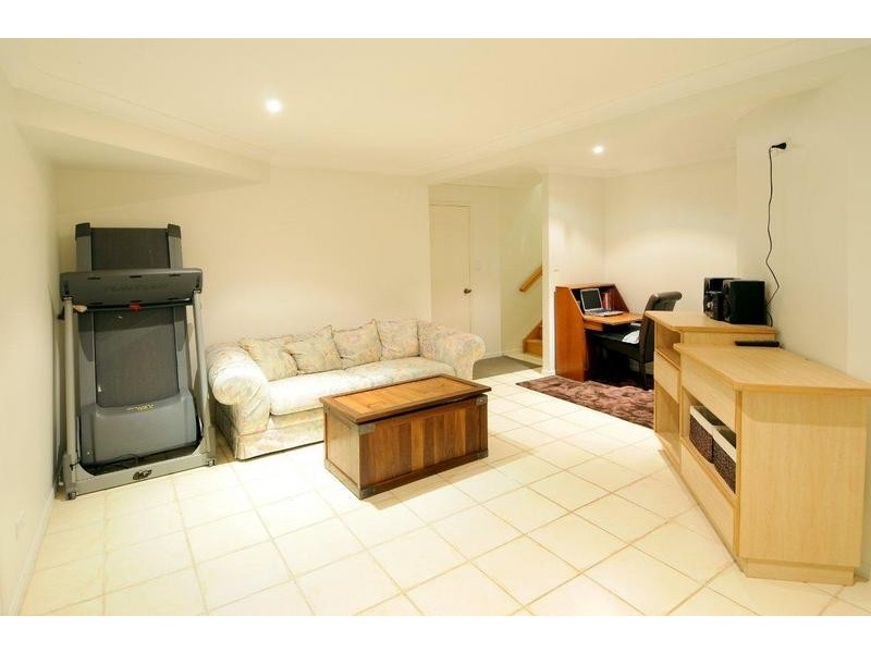 9 Adriano Court, Palmview QLD 4553