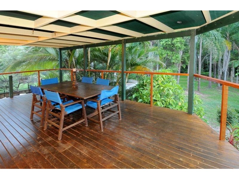 9 Adriano Court, Palmview QLD 4553