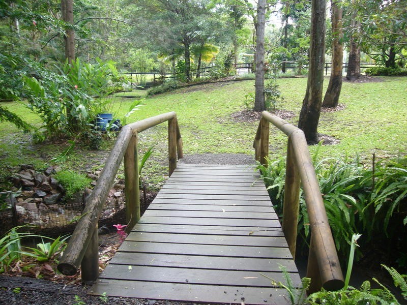 25 Evans Grove Road, Glenview QLD 4553