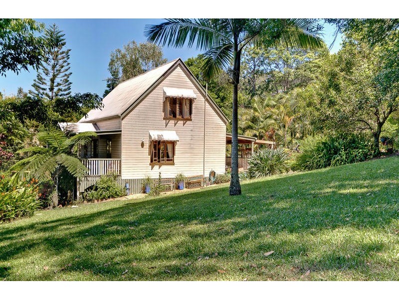 21 Maria Court, Glenview QLD 4553