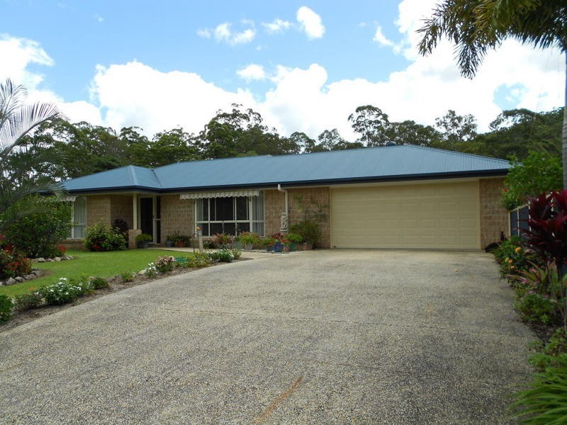 127 Mooloolah Meadows Drive, Mooloolah Valley QLD 4553