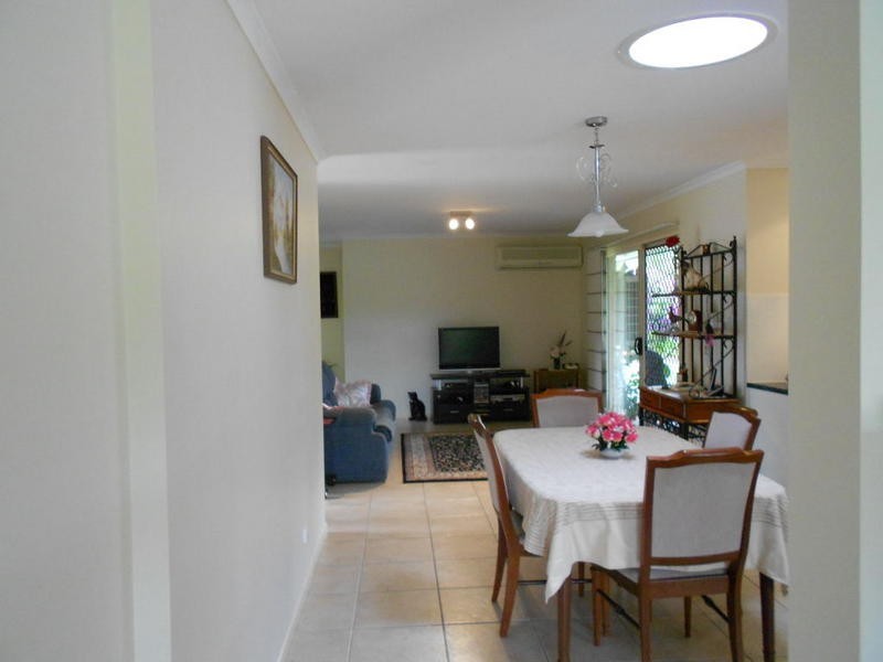 127 Mooloolah Meadows Drive, Mooloolah Valley QLD 4553