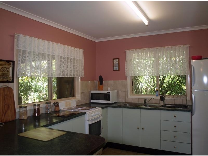 60 Paget Street, Mooloolah Valley QLD 4553