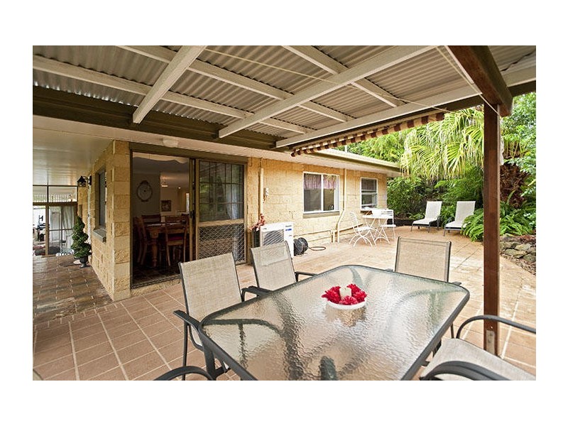 5 Treetop Court, Mooloolah Valley QLD 4553