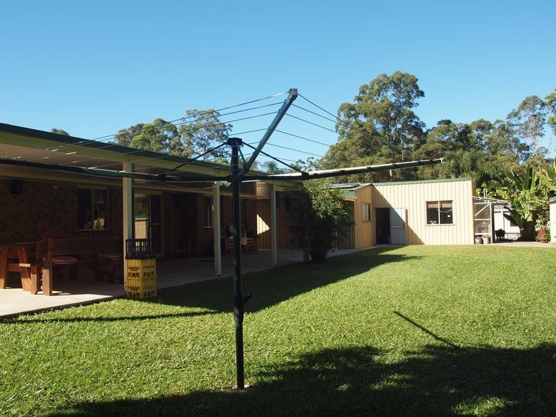 49 Andersen Road, Mooloolah Valley QLD 4553