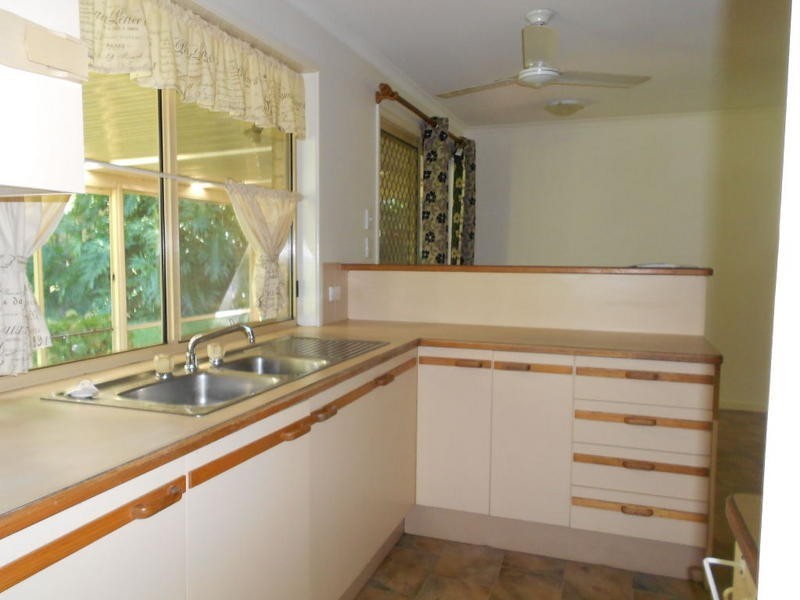 7 Jelen Drive, Mooloolah Valley QLD 4553
