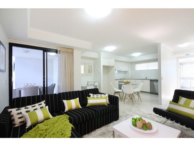 Kings Beach QLD 4551