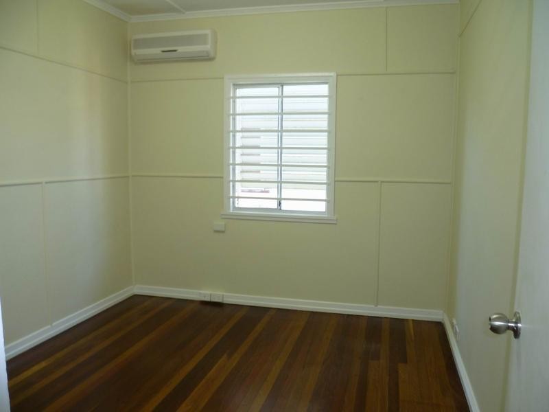 30 Omrah Avenue, Caloundra QLD 4551