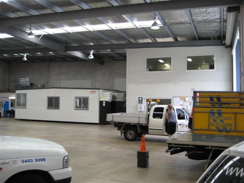 3/ 12 Premier Circuit, Warana QLD 4575