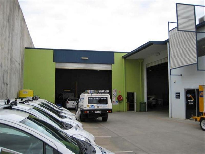 3/ 12 Premier Circuit, Warana QLD 4575