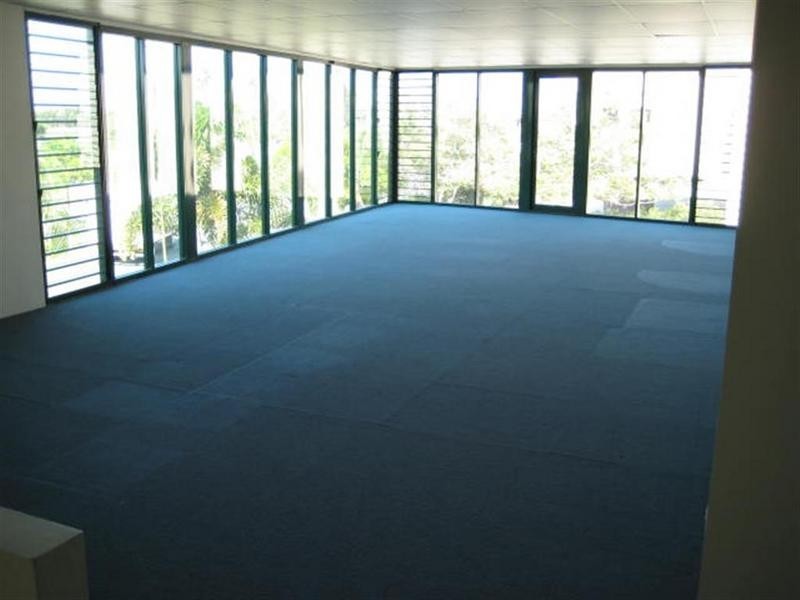 1/ 20 Premier Circuit, Warana QLD 4575