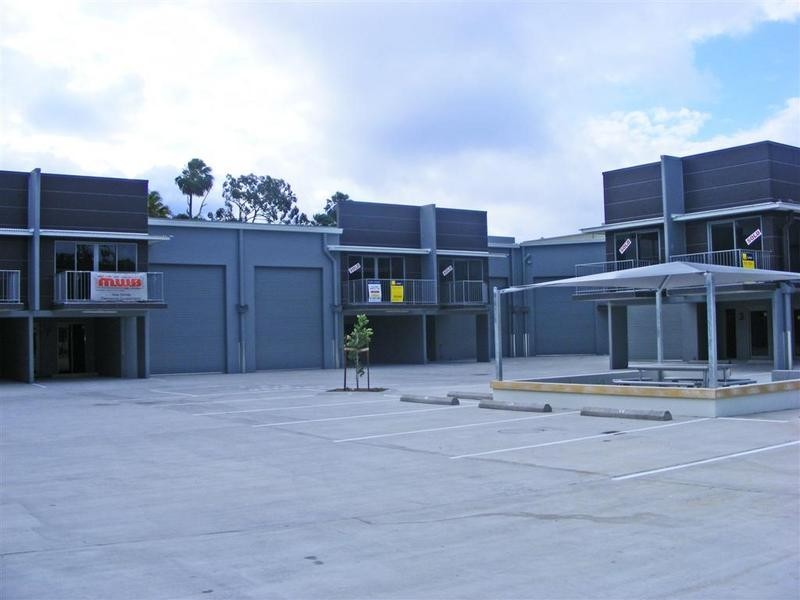 8/ 11 Exeter Way, Caloundra West QLD 4551