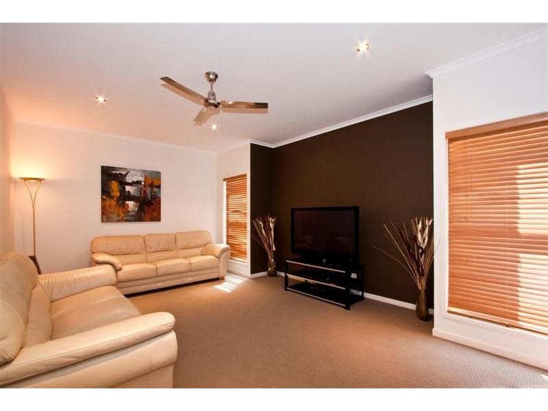 Little Mountain QLD 4551