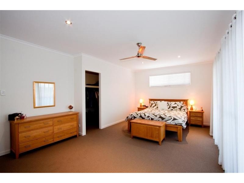 Little Mountain QLD 4551