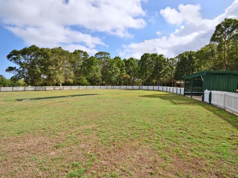 16 Agincourt Street, Pelican Waters QLD 4551